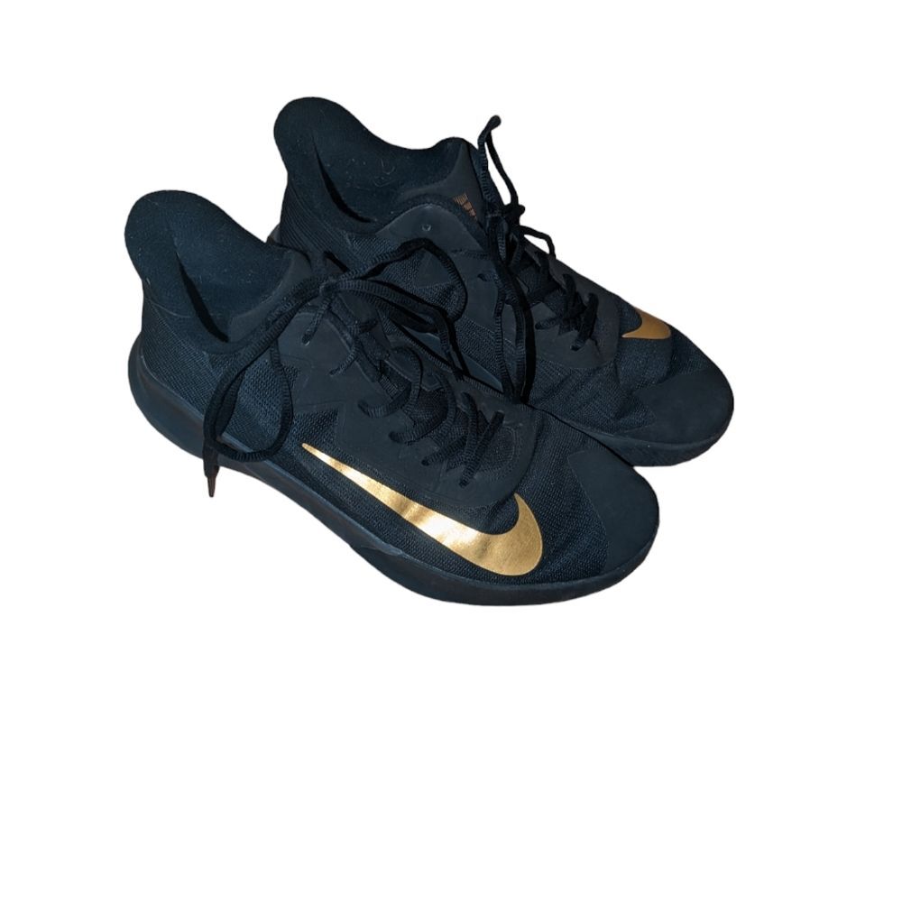 🛍️ MENS GOLD AND BLACK NIKE LOW TOP TENNIS SHOES SIZE 11 - Picture 4 of 5